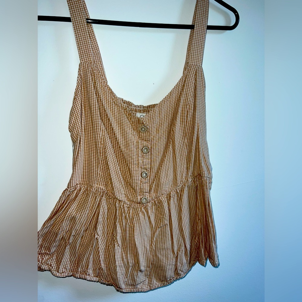 Checkered tank top. Size Large. (Fits more as a medium)